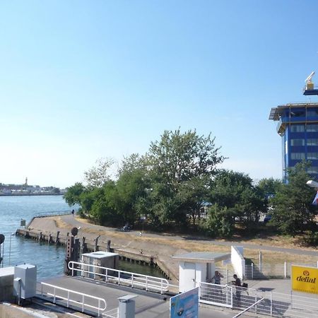 Lotsenhaus/Ostseetoern รอสต็อค ภายนอก รูปภาพ